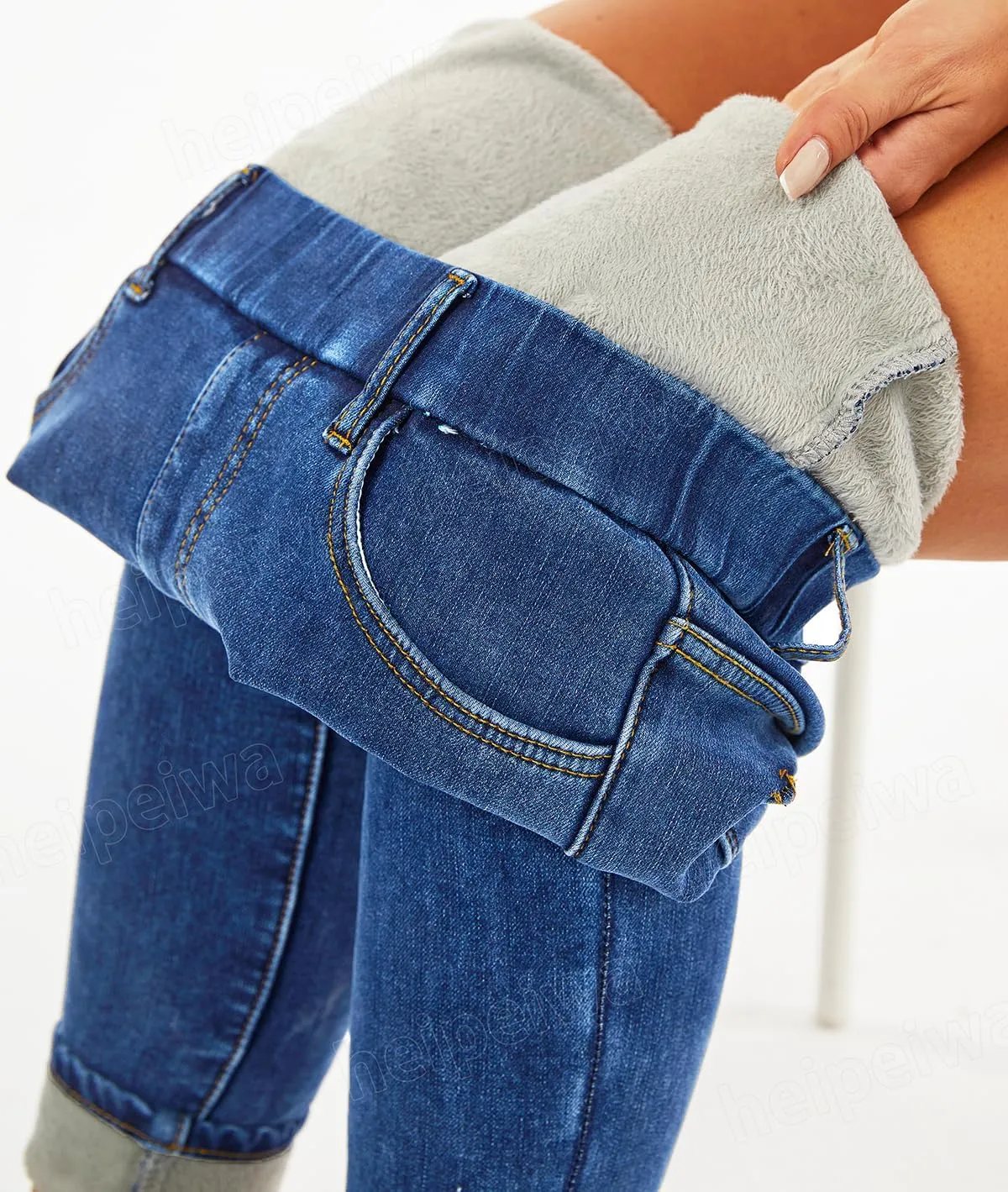heipeiwa Women's Fleece Lined Winter Thermal Elastic Waist Jeans Stretch Warm Skinny Denim Pants